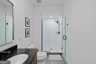 42182 Berrier Farms Ter, Chantilly, VA 20152 - Photo 36