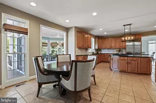 24266 Sunny Meadow Ln, Aldie, VA 20105 - Photo 14