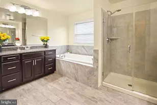 24839 Somerby Dr, Chantilly, VA 20152 - Photo 32