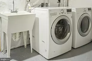 24839 Somerby Dr, Chantilly, VA 20152 - Photo 56