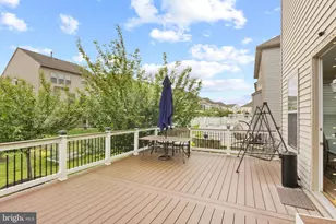 24839 Somerby Dr, Chantilly, VA 20152 - Photo 6
