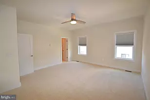 44840 Tiverton Sq, Ashburn, VA 20147 - Photo 30