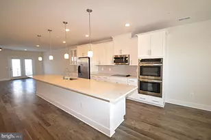 44840 Tiverton Sq, Ashburn, VA 20147 - Photo 10