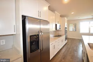 44840 Tiverton Sq, Ashburn, VA 20147 - Photo 12