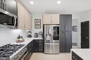 20729 Red Cedar Dr, Leesburg, VA 20175 - Photo 4