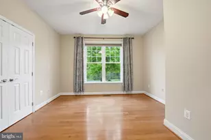 42240 Hiddenwood Ln, Aldie, VA 20105 - Photo 10