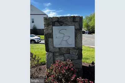 25402 Upper Clubhouse Drive, Chantilly, VA 20152 - Photo 14