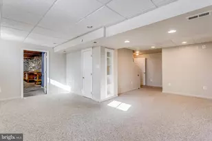 17285 Magic Mountain Dr, Round Hill, VA 20141 - Photo 38