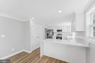 408 Cherry Lane NE, Leesburg, VA 20176 - Photo 8