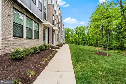 20851 Owenmore Terrace, Sterling, VA 20166 - Photo 4