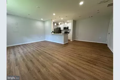 43577 Patching Pond Square, Ashburn, VA 20147 - Photo 4
