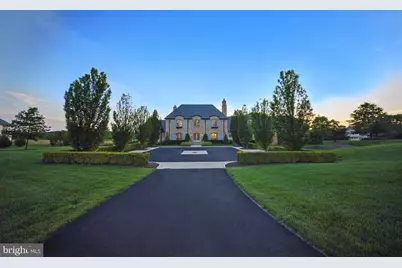 22805 Creighton Farms Drive, Leesburg, VA 20175 - Photo 12