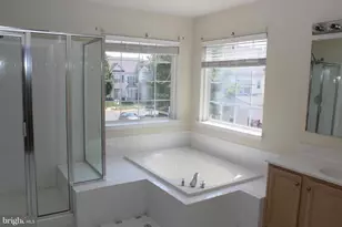20965 Kittanning Ln, Ashburn, VA 20147 - Photo 16
