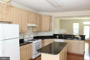 20965 Kittanning Ln, Ashburn, VA 20147 - Photo 6