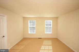 43975 Eastgate View Drive, Chantilly, VA 20152 - Photo 14
