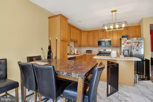 25252 Lyon Terrace, Chantilly, VA 20152 - Photo 4