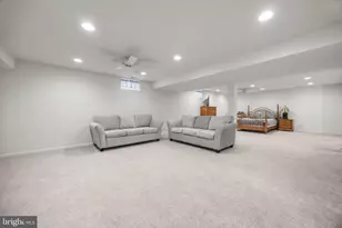 42583 Pelican Dr, Chantilly, VA 20152 - Photo 36