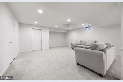 42583 Pelican Drive, Chantilly, VA 20152 - Photo 38