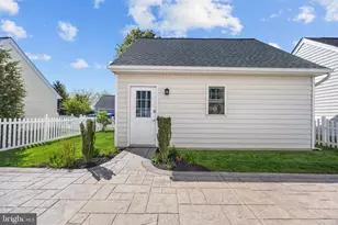 42583 Pelican Dr, Chantilly, VA 20152 - Photo 50