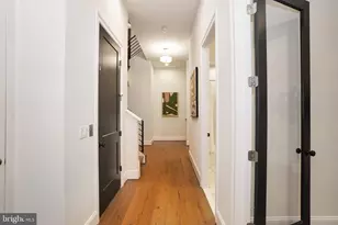 20364 Northpark Dr, Ashburn, VA 20147 - Photo 10