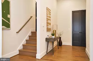 20364 Northpark Dr, Ashburn, VA 20147 - Photo 22