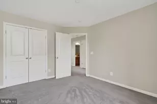22693 Flowing Spring Square, Brambleton, VA 20148 - Photo 24