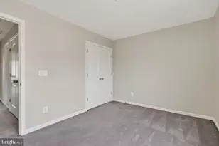 22693 Flowing Spring Square, Brambleton, VA 20148 - Photo 22