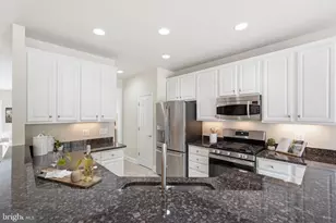 42695 Wilmar Square, Broadlands, VA 20148 - Photo 16