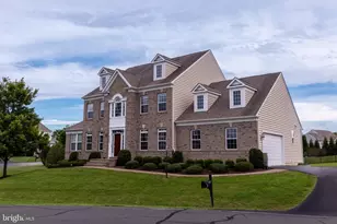 42093 Lochiel Ln, Leesburg, VA 20176 - Photo 6