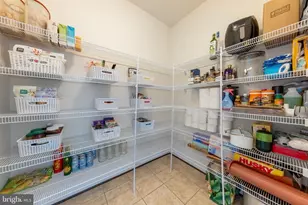 42093 Lochiel Ln, Leesburg, VA 20176 - Photo 22