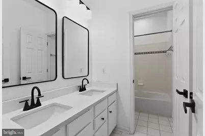 42345 Astors Beachwood Court, Chantilly, VA 20152 - Photo 24