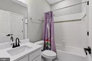 42345 Astors Beachwood Ct, Chantilly, VA 20152 - Photo 34