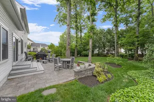 43932 Tavern Dr, Ashburn, VA 20147 - Photo 2