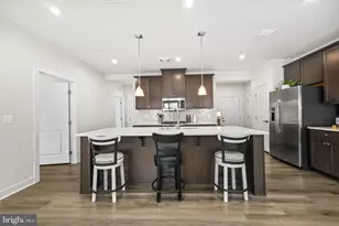 46270 Mount Allen Ter, Sterling, VA 20164 - Photo 4