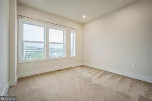 44764 Tiverton Sq, Ashburn, VA 20147 - Photo 12