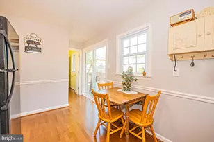 131 S 26th St, Purcellville, VA 20132 - Photo 16