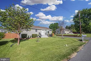 131 S 26th St, Purcellville, VA 20132 - Photo 48