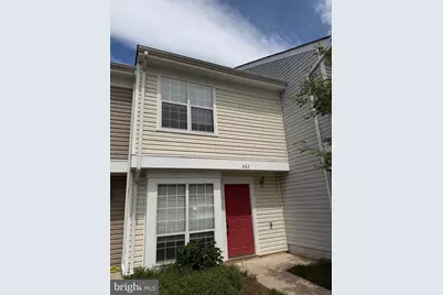 332 Lancaster Square, Sterling, VA 20164 - Photo 2