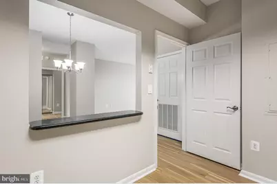 19355 Cypress Ridge Terrace #1022, Leesburg, VA 20176 - Photo 14