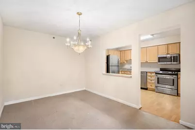 19385 Cypress Ridge Terrace #519, Leesburg, VA 20176 - Photo 6