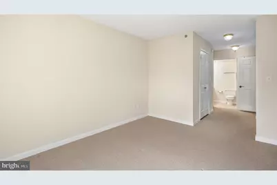 19385 Cypress Ridge Terrace #519, Leesburg, VA 20176 - Photo 18