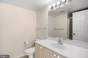 19385 Cypress Ridge Terrace, Leesburg, VA 20176 - Photo 24
