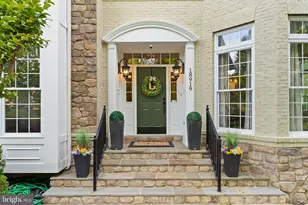 18919 Canoe Landing Ct, Leesburg, VA 20176 - Photo 8