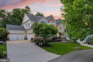 18919 Canoe Landing Ct, Leesburg, VA 20176 - Photo 2