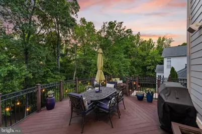 18919 Canoe Landing Court, Leesburg, VA 20176 - Photo 16