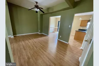 565 Tuliptree Square NE, Leesburg, VA 20176 - Photo 4