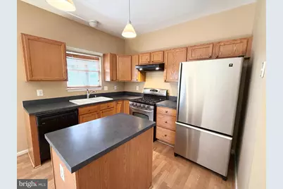 565 Tuliptree Square NE, Leesburg, VA 20176 - Photo 8