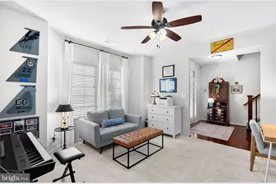 22840 Goldsborough Terrace, Ashburn, VA 20148 - Photo 4