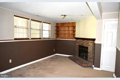 21053 Cornerpost Square, Ashburn, VA 20147 - Photo 28