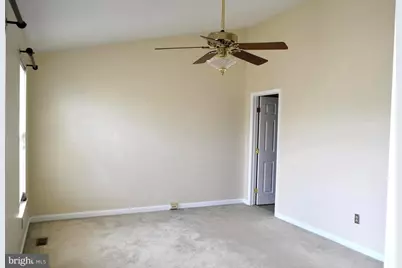 21053 Cornerpost Square, Ashburn, VA 20147 - Photo 24